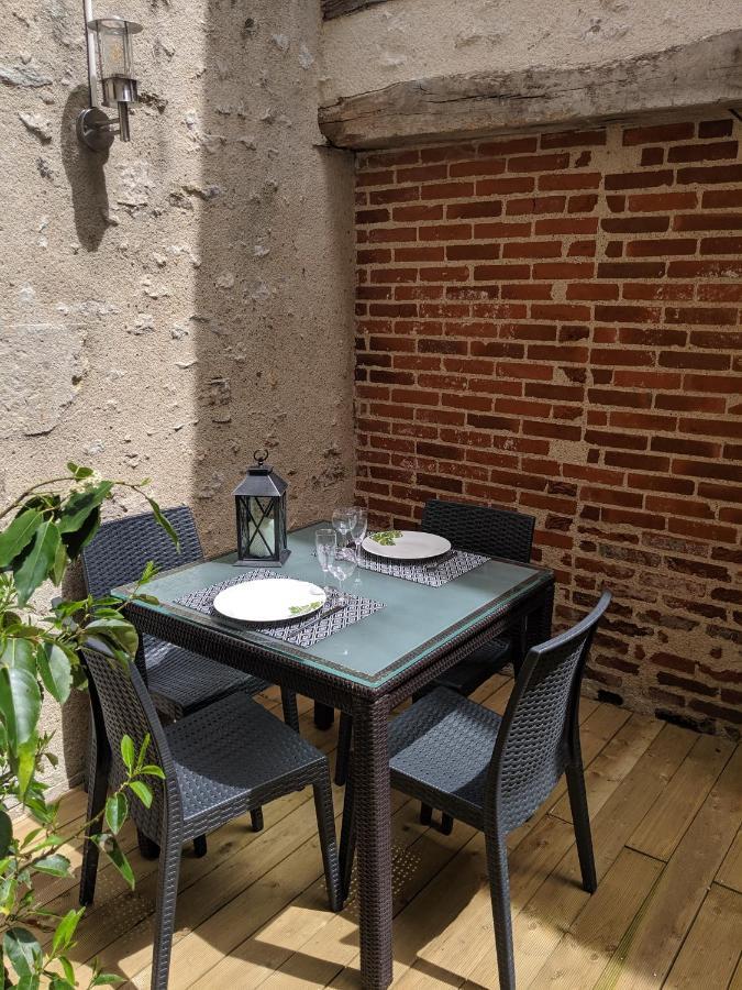 Appartement Au Coeur Du Centre Ville De Blois Exterior photo