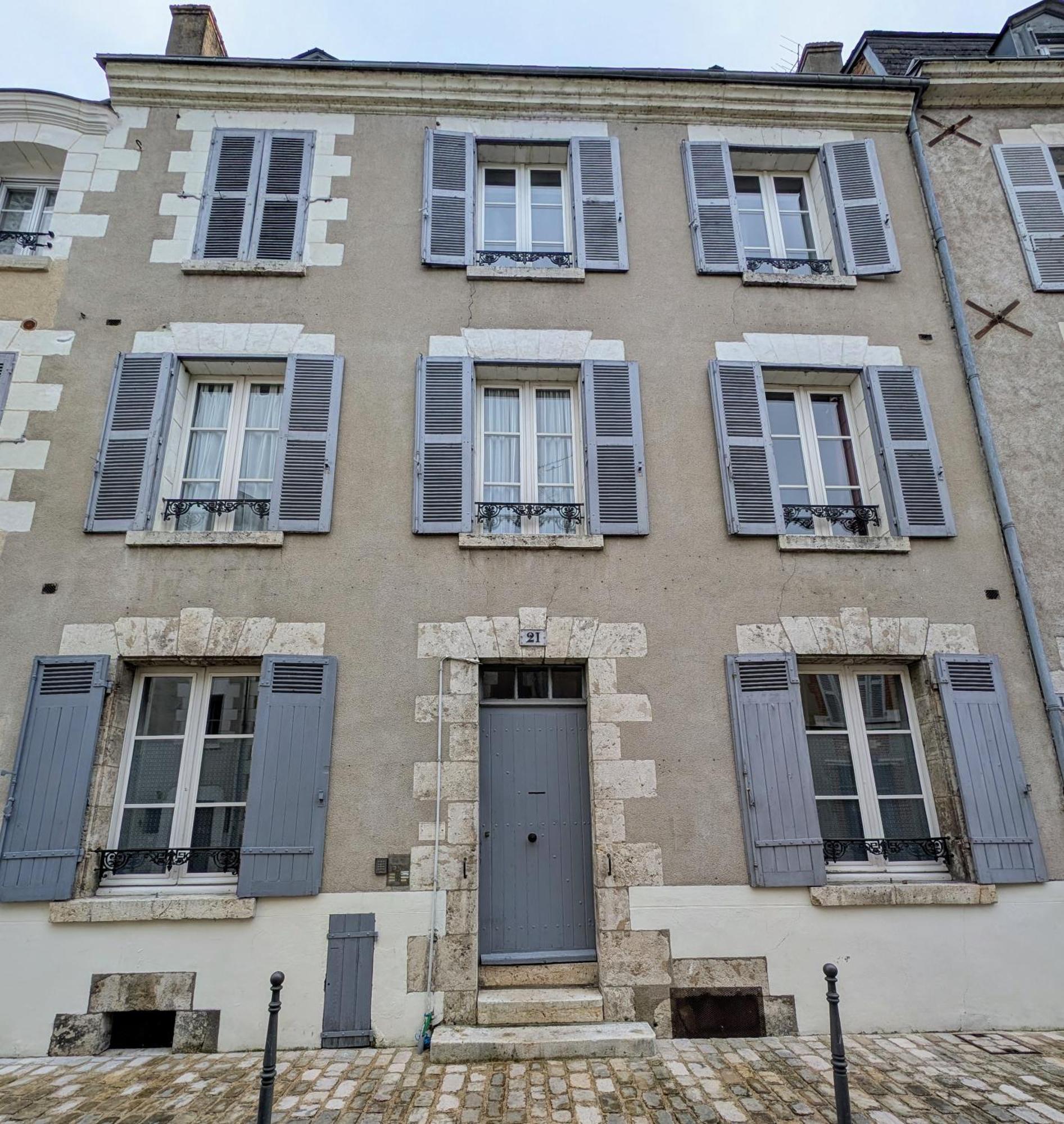 Appartement Au Coeur Du Centre Ville De Blois Exterior photo