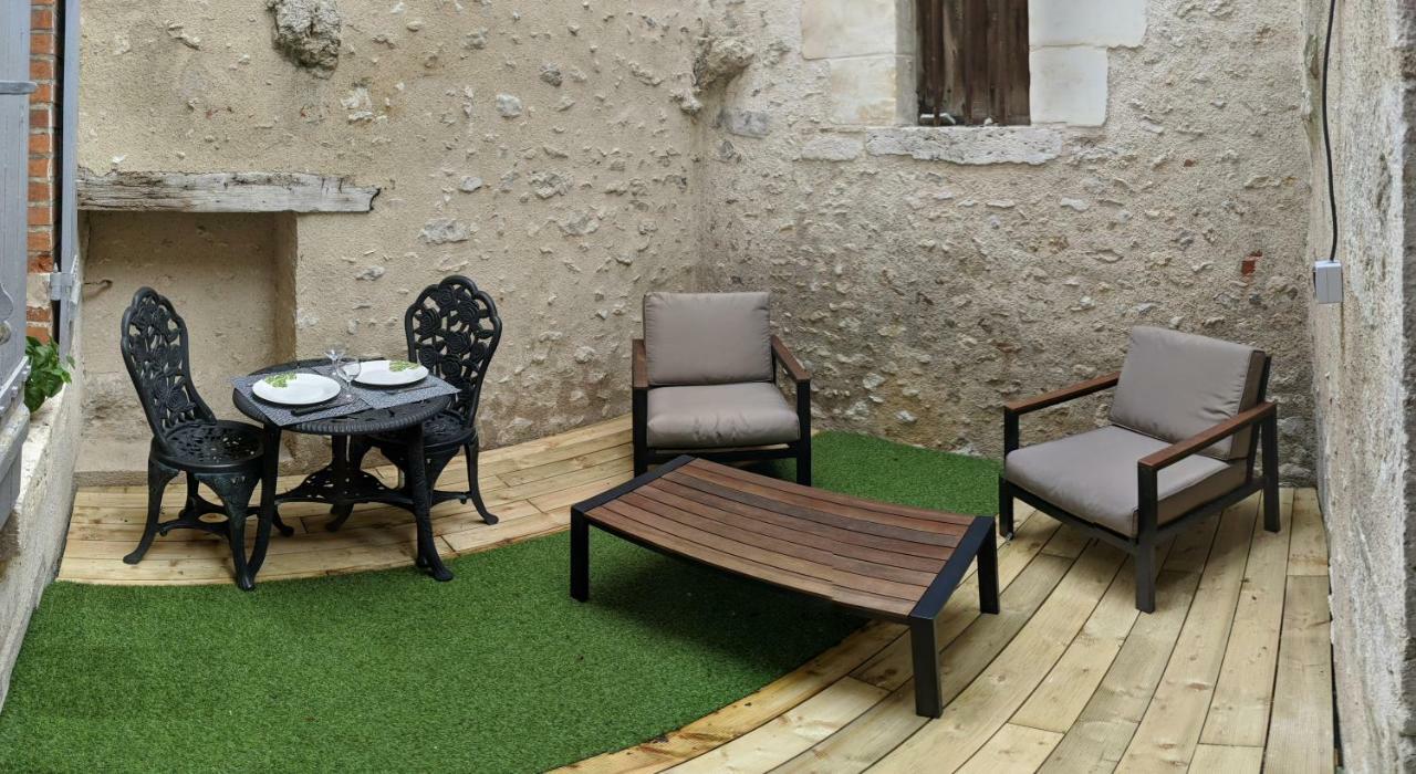 Appartement Au Coeur Du Centre Ville De Blois Exterior photo