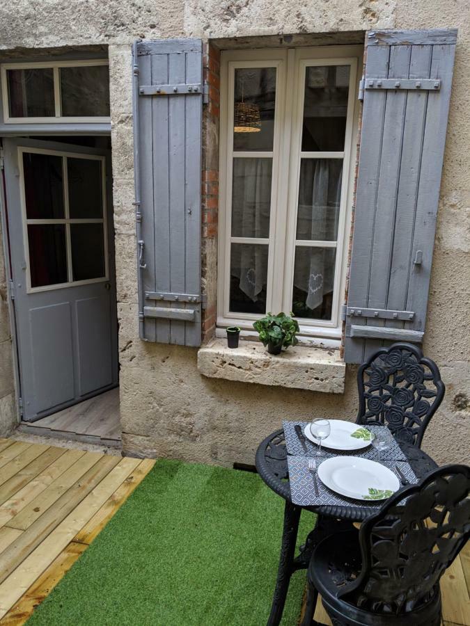 Appartement Au Coeur Du Centre Ville De Blois Exterior photo